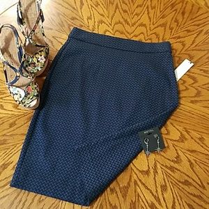Elle Slip on pencil skirt